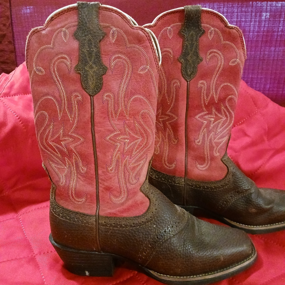 Boots - Picture 3 of 4